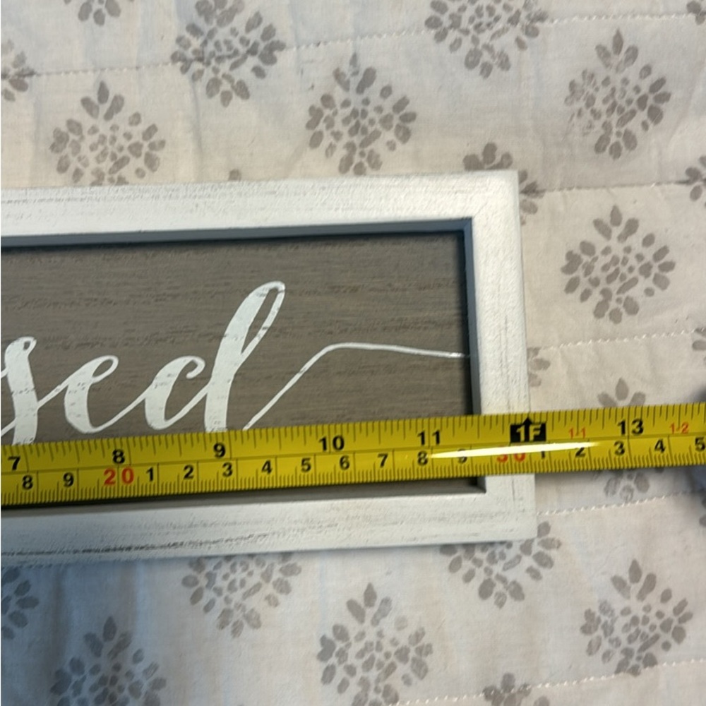 Small Sign - Picture 4 of 5